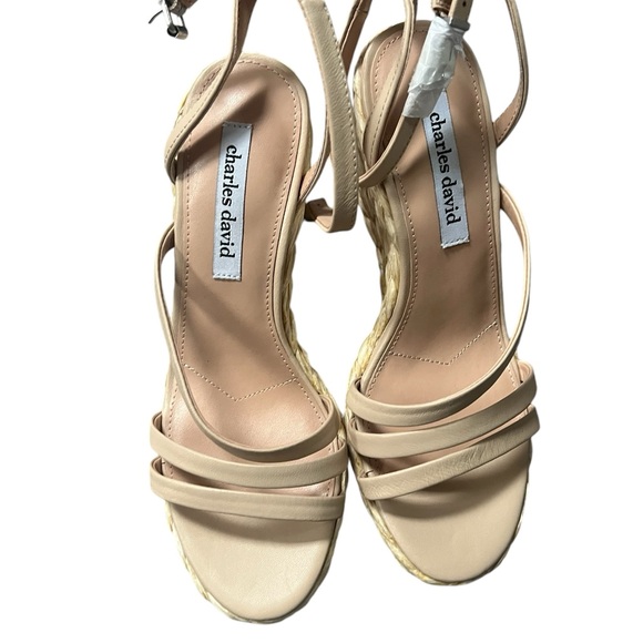 Charles David Rylee wedge - Picture 2 of 3